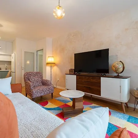 Apartment Geppetto